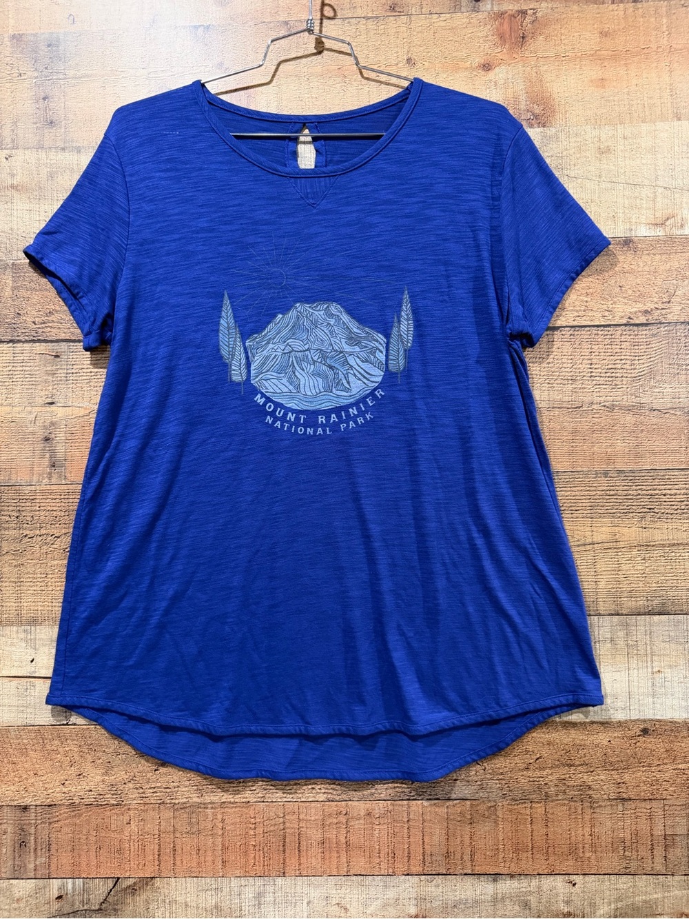 Mount Rainier Blue Graphic Women's Tee Sz XL